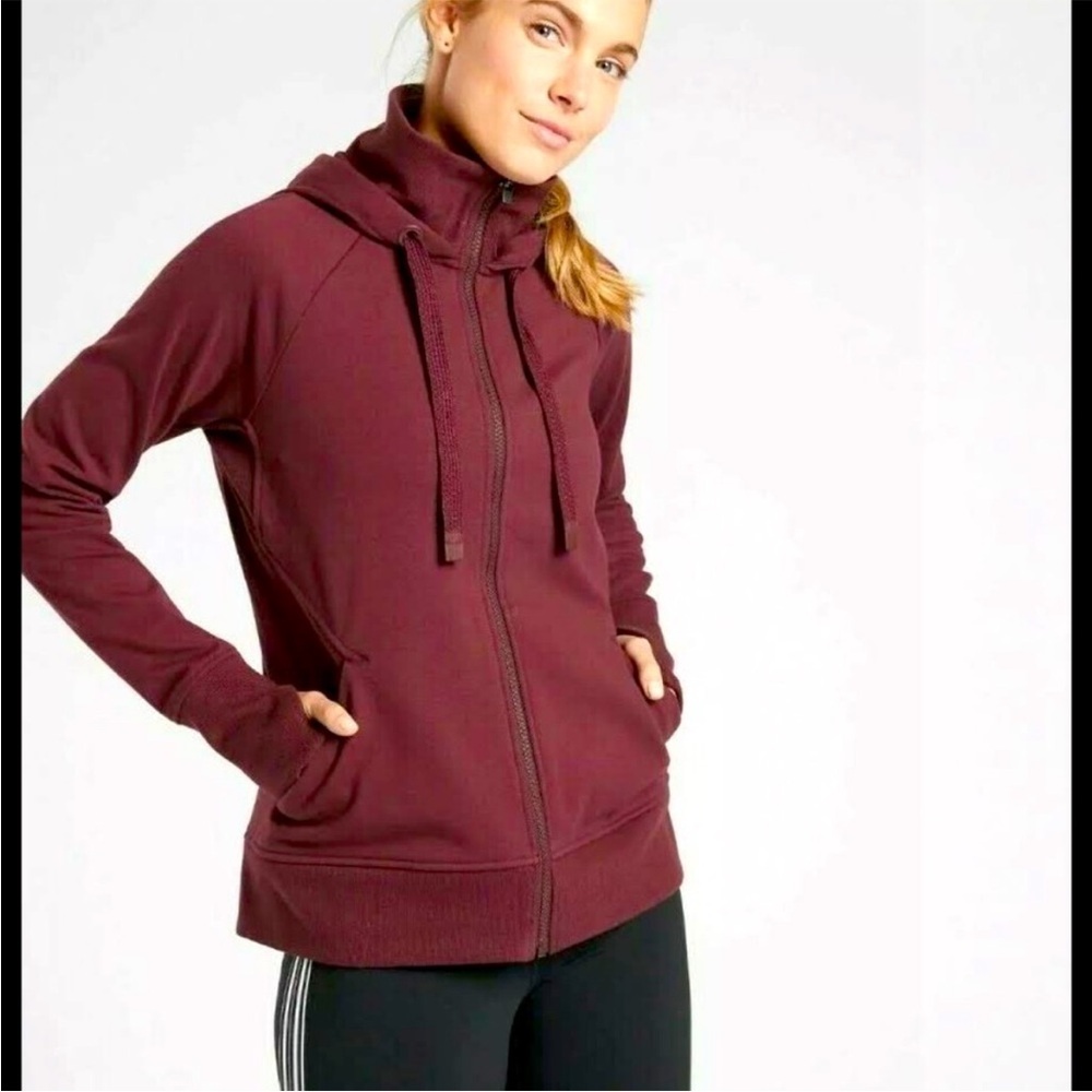 ATHLETA triumph hoodie in Burgundy- L